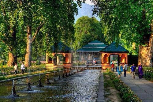 Mughal Gardens (Shalimar & Nishat Bagh)